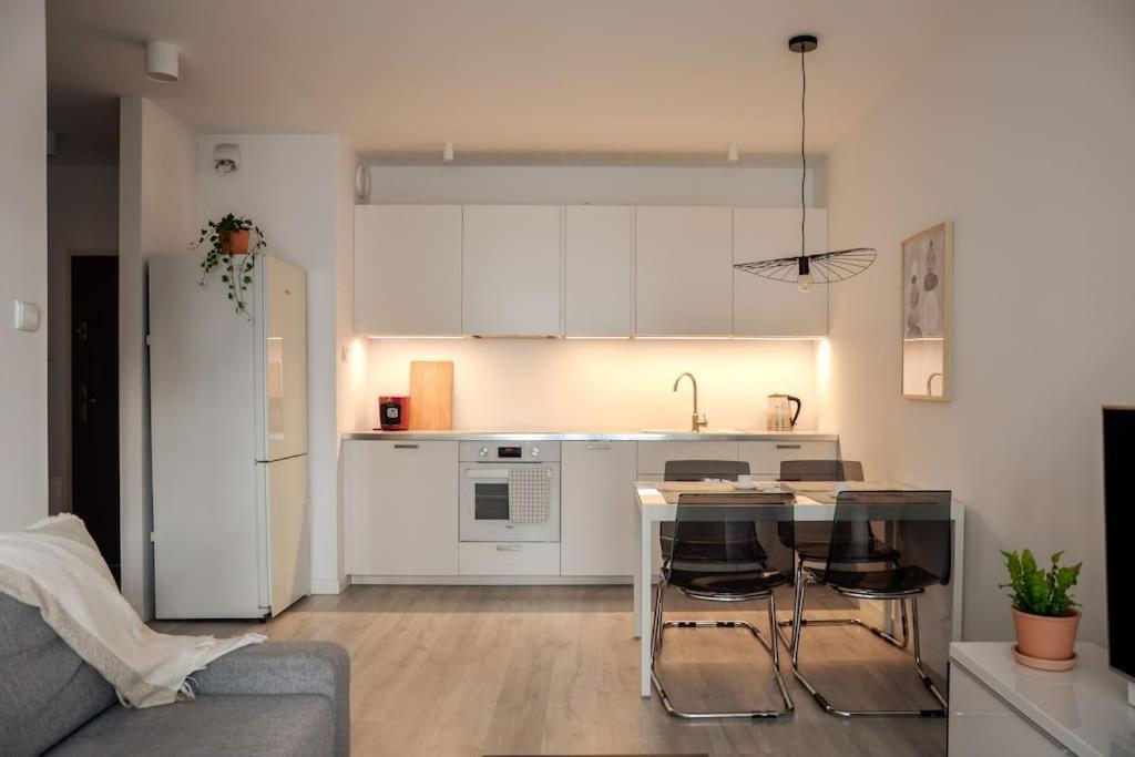 Platinum Jaglana Apartment - Wyspa Spichrzow Danzica Esterno foto