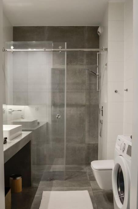 Platinum Jaglana Apartment - Wyspa Spichrzow Danzica Esterno foto