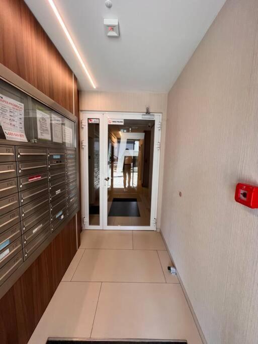 Platinum Jaglana Apartment - Wyspa Spichrzow Danzica Esterno foto